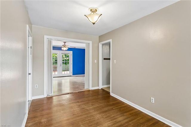 303 Nancy DR, Hampton, VA 23669