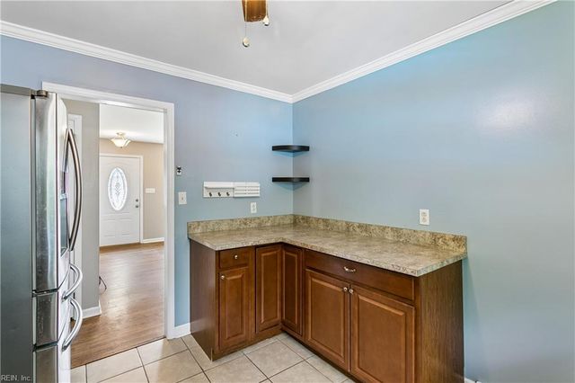 303 Nancy DR, Hampton, VA 23669