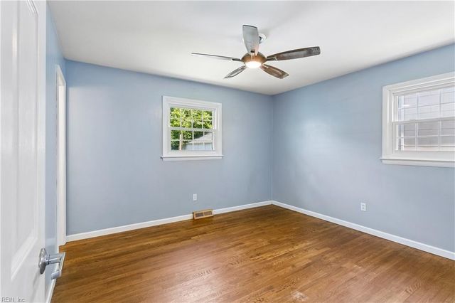 303 Nancy DR, Hampton, VA 23669
