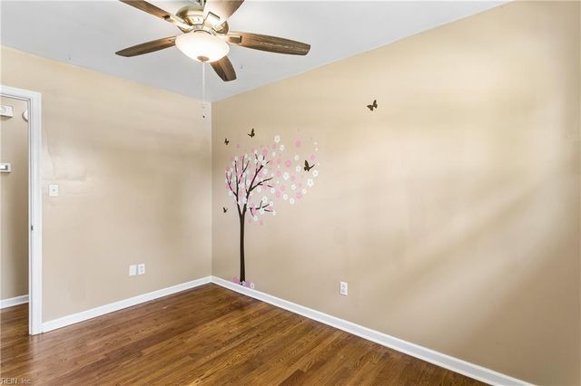 303 Nancy DR, Hampton, VA 23669