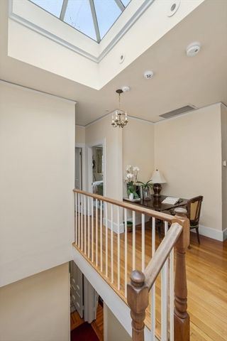 18 Hereford St, Boston, MA 02115