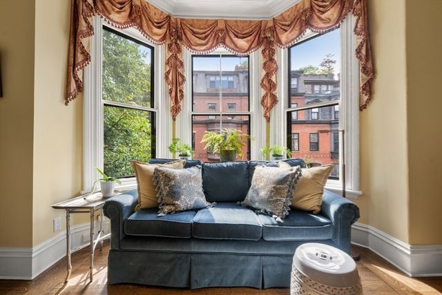 18 Hereford St, Boston, MA 02115