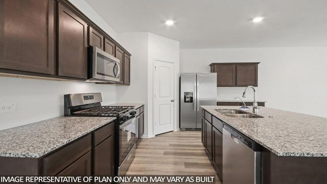 20063 Iron Winds Street, Crosby, TX 77532