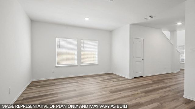 20063 Iron Winds Street, Crosby, TX 77532