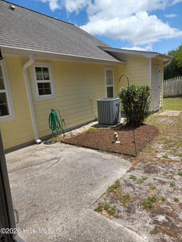 6302 Peyton Court, Wilmington, NC 28409
