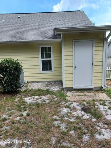6302 Peyton Court, Wilmington, NC 28409