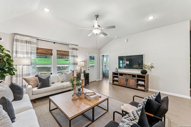 7407 Toledo Bend, San Antonio, TX 78252