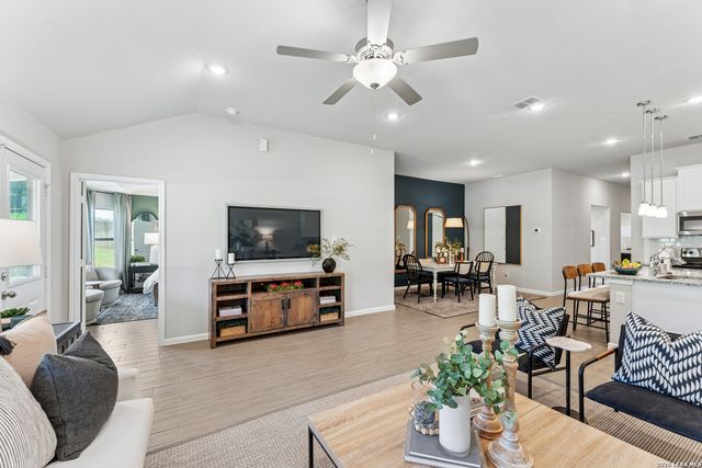 7407 Toledo Bend, San Antonio, TX 78252