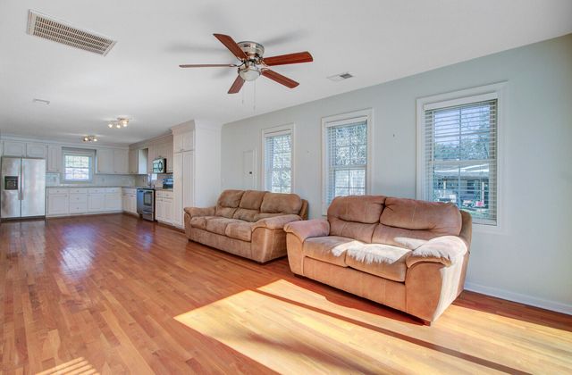 402 Golf Road, Summerville, SC 29483