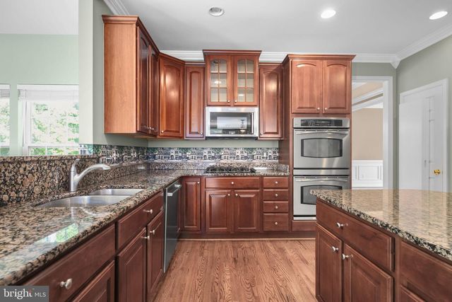 71 RIGGS RD, Fredericksburg, VA 22405