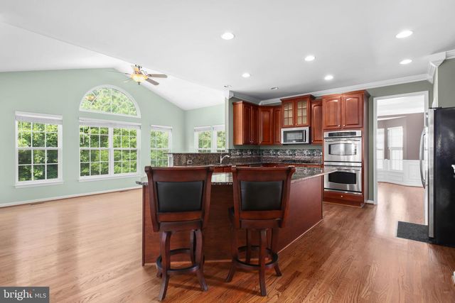 71 RIGGS RD, Fredericksburg, VA 22405