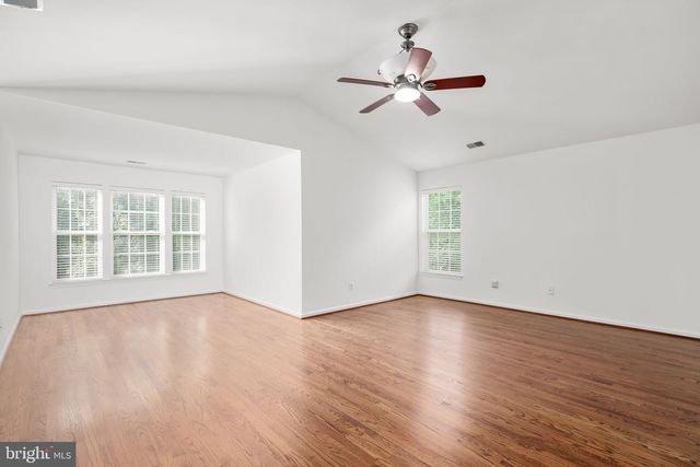 71 RIGGS RD, Fredericksburg, VA 22405