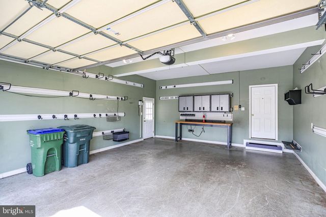 71 RIGGS RD, Fredericksburg, VA 22405