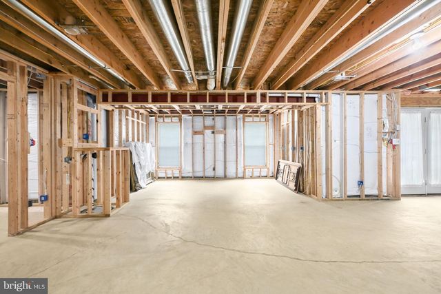 71 RIGGS RD, Fredericksburg, VA 22405