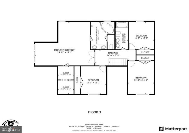 71 RIGGS RD, Fredericksburg, VA 22405