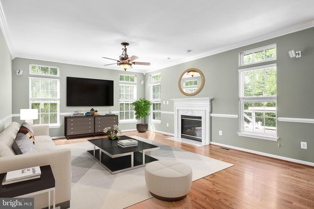 71 RIGGS RD, Fredericksburg, VA 22405