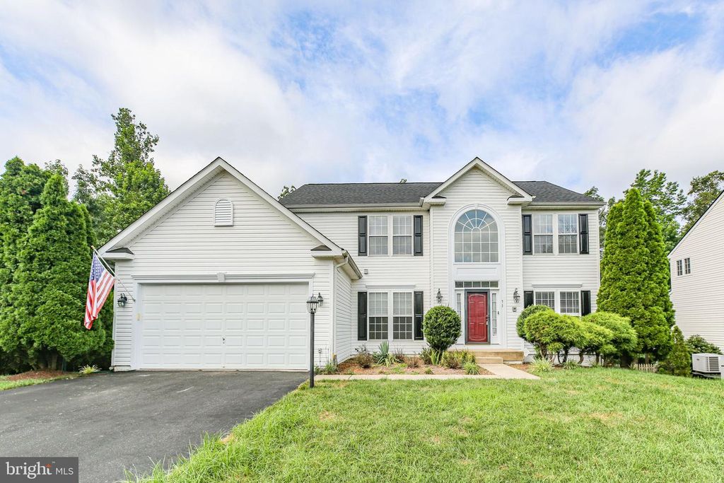 71 RIGGS RD, Fredericksburg, VA 22405