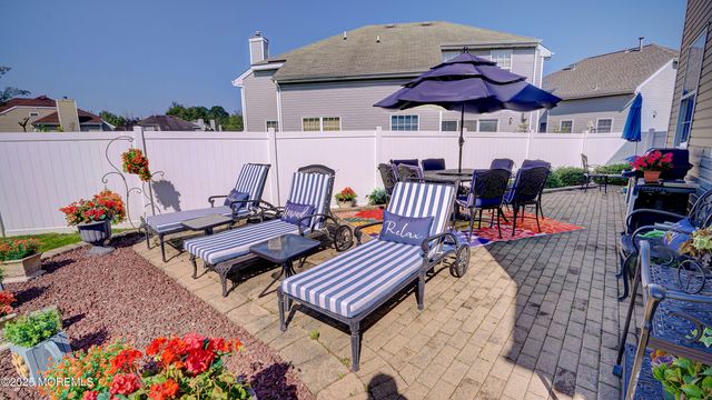 44 Kentucky Way, Freehold, NJ 07728