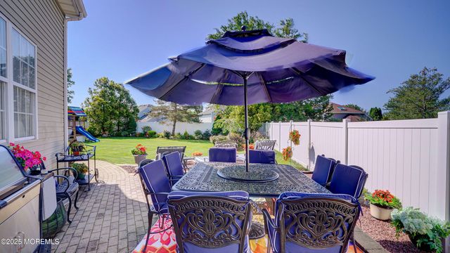 44 Kentucky Way, Freehold, NJ 07728