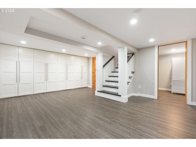 3225 THOMSEN Rd, Hood River, OR 97031