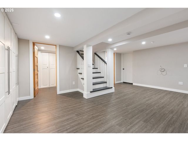 3225 THOMSEN Rd, Hood River, OR 97031