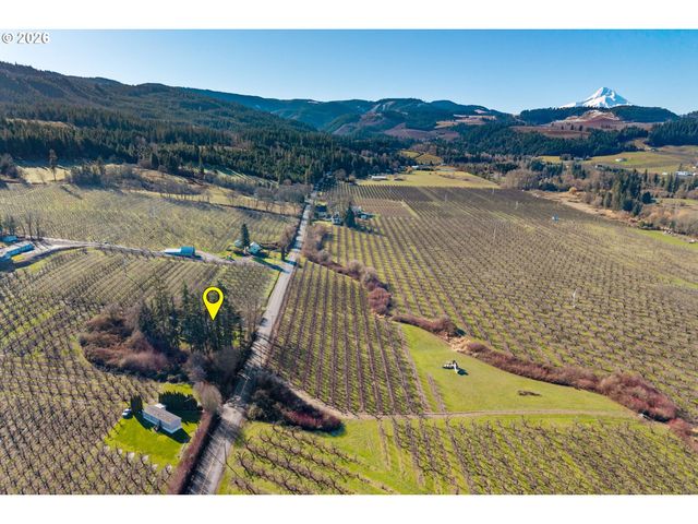 3225 THOMSEN Rd, Hood River, OR 97031