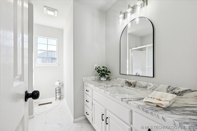 10406 E 126th Street North, Collinsville, OK 74021