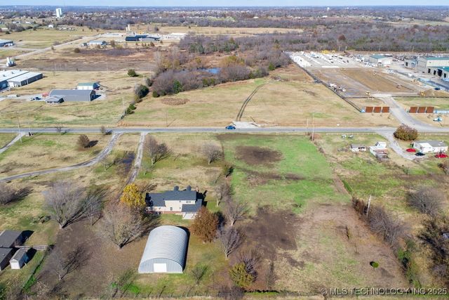 10406 E 126th Street North, Collinsville, OK 74021