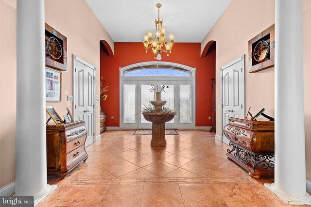 334 ROLLING LN, Abbottstown, PA 17301