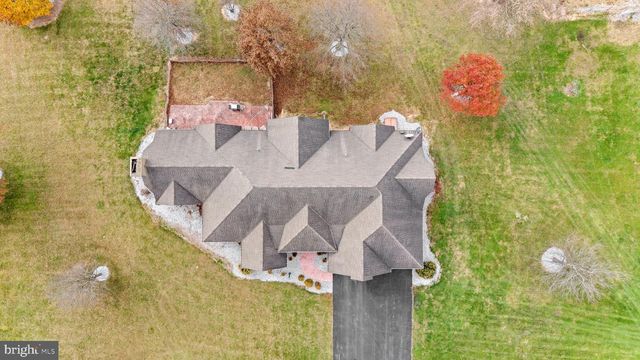 334 ROLLING LN, Abbottstown, PA 17301