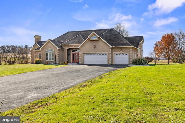 334 ROLLING LN, Abbottstown, PA 17301