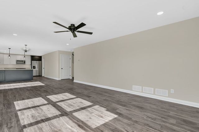 903 Springhill Drive, Coal City, IL 60416