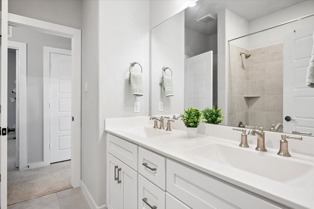 113 Camelia Street, Garland, TX 75043