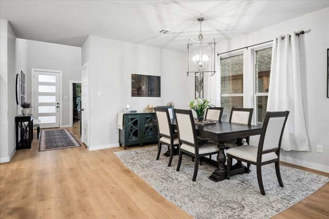 113 Camelia Street, Garland, TX 75043