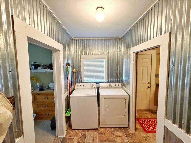 10347 Cr 408, Normangee, TX 77871