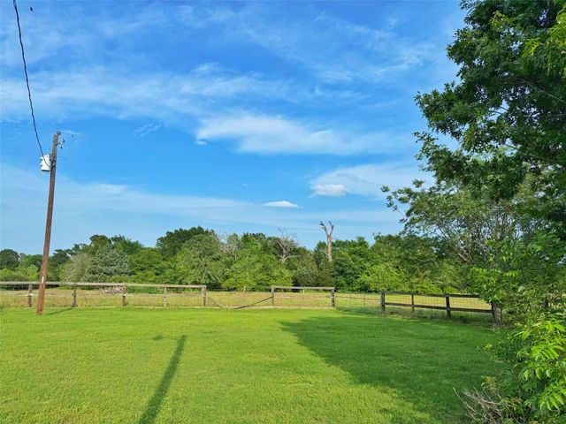 10347 Cr 408, Normangee, TX 77871