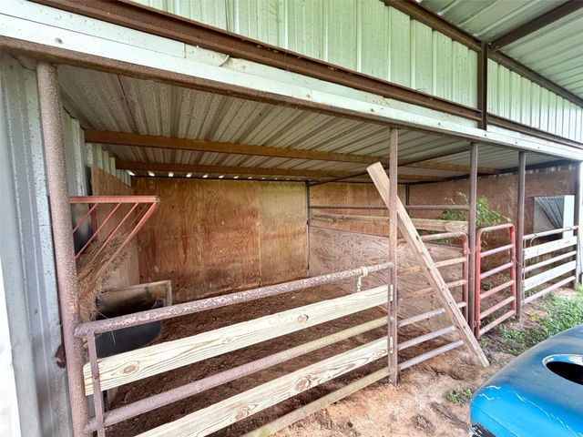 10347 Cr 408, Normangee, TX 77871