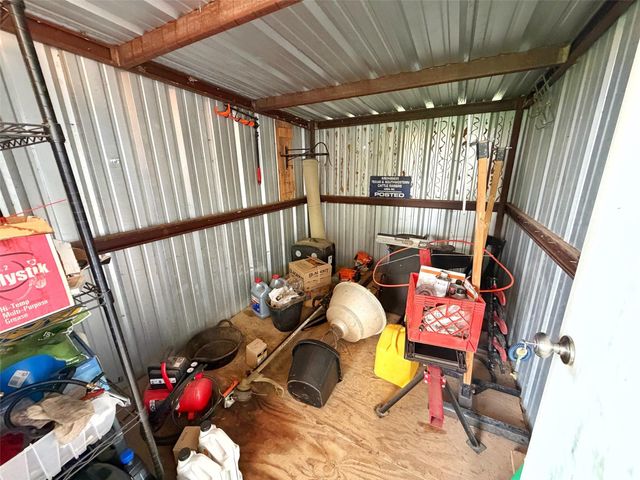 10347 Cr 408, Normangee, TX 77871
