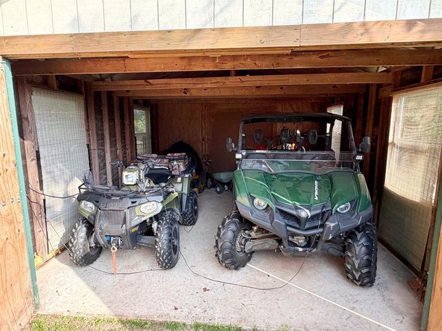 10347 Cr 408, Normangee, TX 77871