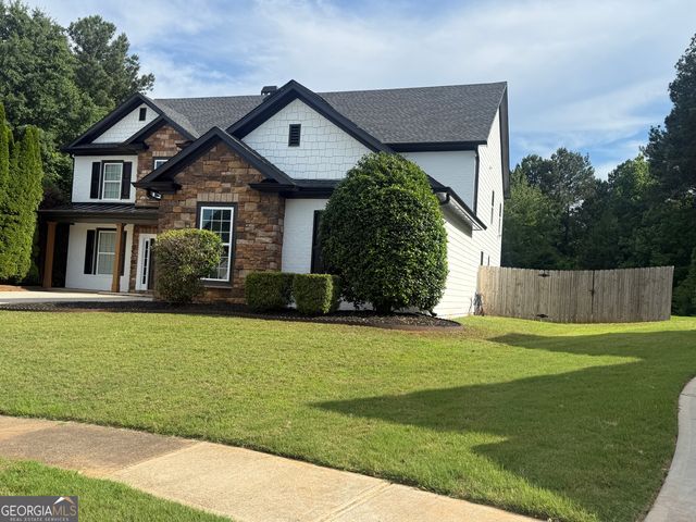 387 Fern Court, Hoschton, GA 30548