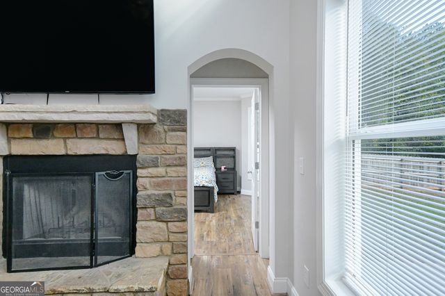 387 Fern Court, Hoschton, GA 30548