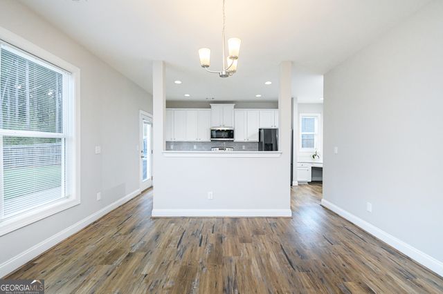 387 Fern Court, Hoschton, GA 30548