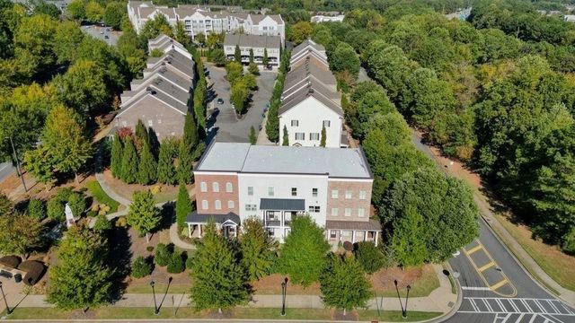 2022 Forte Lane, Alpharetta, GA 30009