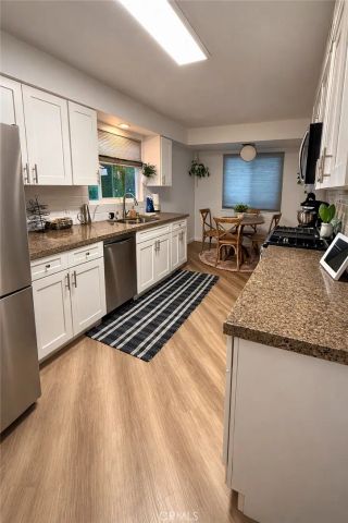 217 E Avenue L, Calimesa, CA 92320