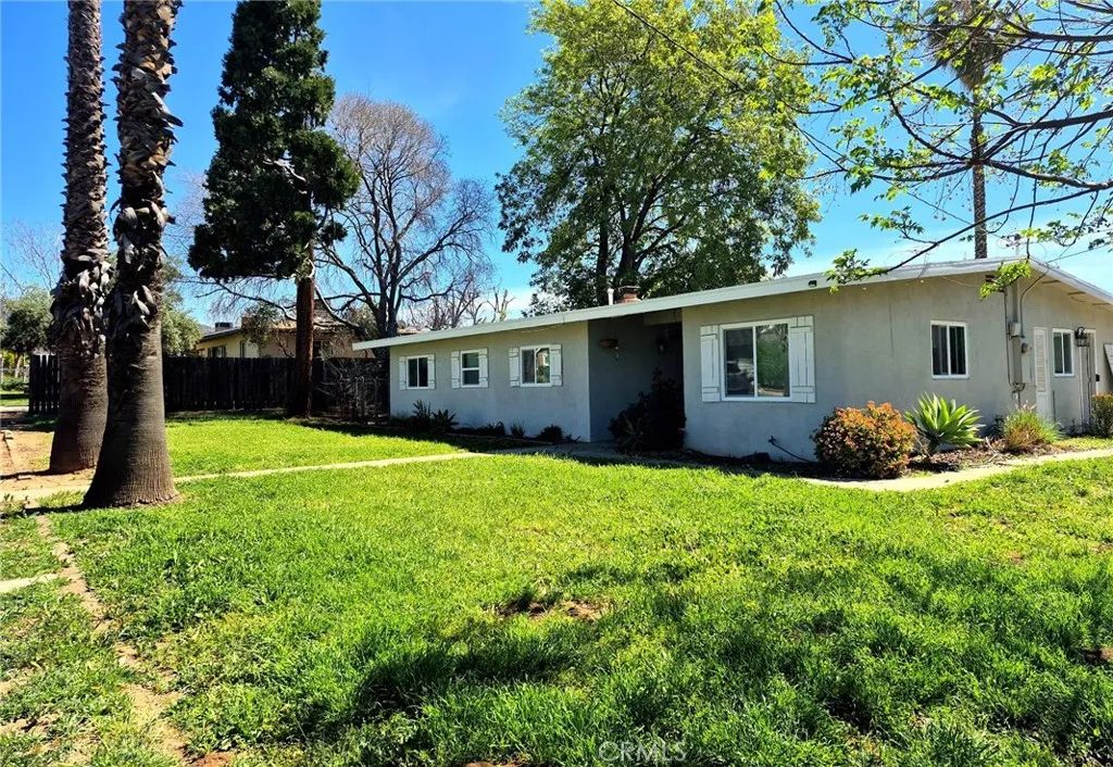 217 E Avenue L, Calimesa, CA 92320