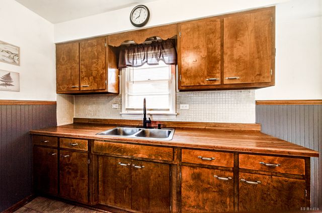 14928 Keeler Avenue, Midlothian, IL 60445