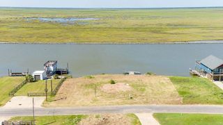 1425 County Road 230, Sargent, TX 77414
