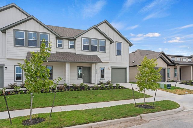 203 Backwood PASS, Taylor, TX 76574