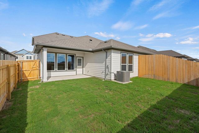 203 Backwood PASS, Taylor, TX 76574
