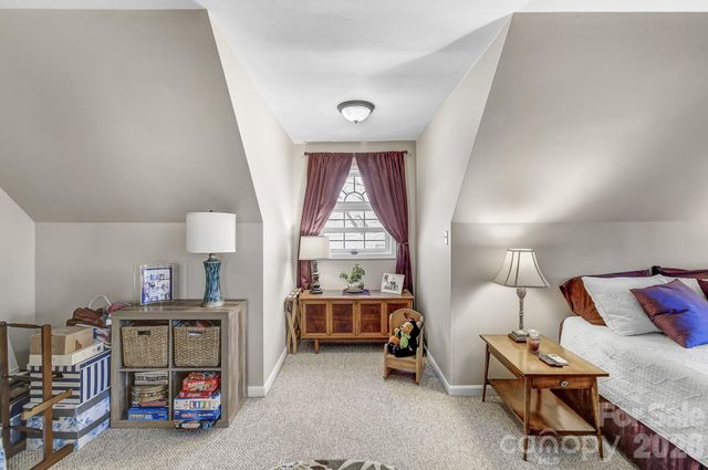 92 Willow Bend, Hendersonville, NC 28792